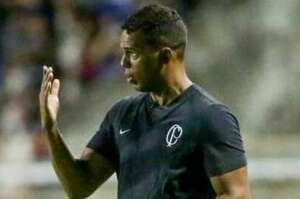 Paulistão: Lázaro ainda não pensa em ser treinador