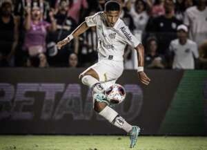 Flamengo deve iniciar investidas por Ângelo, do Santos