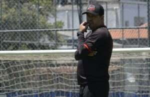 ​Paulista A2: Dirigente do Oeste confirma permanência de técnico, mas critica arbitragem: 