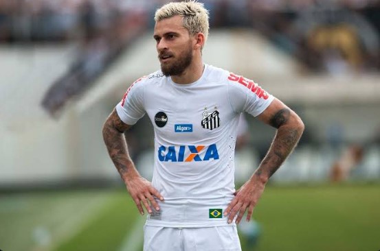 Paulistão: Rueda faz cortina de fumaça para oficializar Lucas Lima no Santos