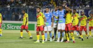 Marília 0 x 3 Brusque - MAC dá adeus à Copa do Brasil