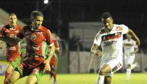 Oeste x XV de Piracicaba - Briga direta na parte debaixo da tabela