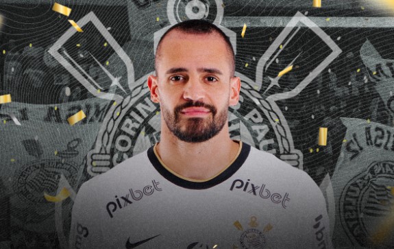 Renato Augusto completa 35 anos adaptado a novo estilo: 'Desfruto mais do jogo'