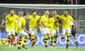 Paulistão: São Bernardo encara o Palmeiras para coroar estadual 