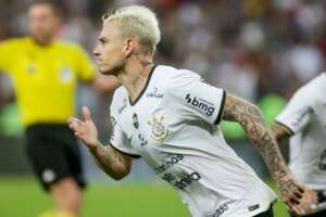 Róger Guedes diz que jogo entre Corinthians e  Fluminense é 
