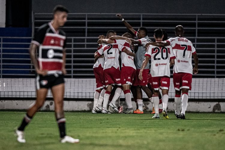 Santa Cruz perde para o CRB