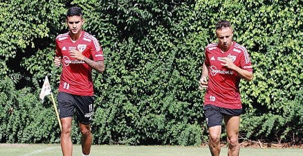 Paulistão: Nestor e Rafinha correm no campo; Igor Vinícius inicia transição no São Paulo