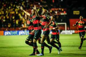 PERNAMBUCANO: Sport goleia e segue líder; Santa Cruz se mantém invicto