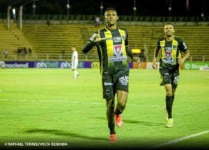 Vasco deve anunciar Lelê, sensação do Carioca em breve