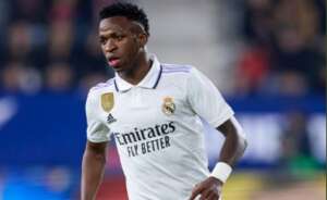 LIGA DOS CAMPEÕES: Vini Jr. marca, mas Real Madrid deixa City empatar e para em Éderson no Bernabéu