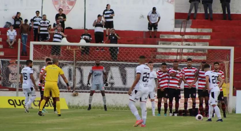 Paulista A2: Torcida tem reunião com diretoria e elenco do XV de Piracicaba