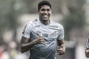 Paulistão: Raniel rescinde com Santos de forma amigável
