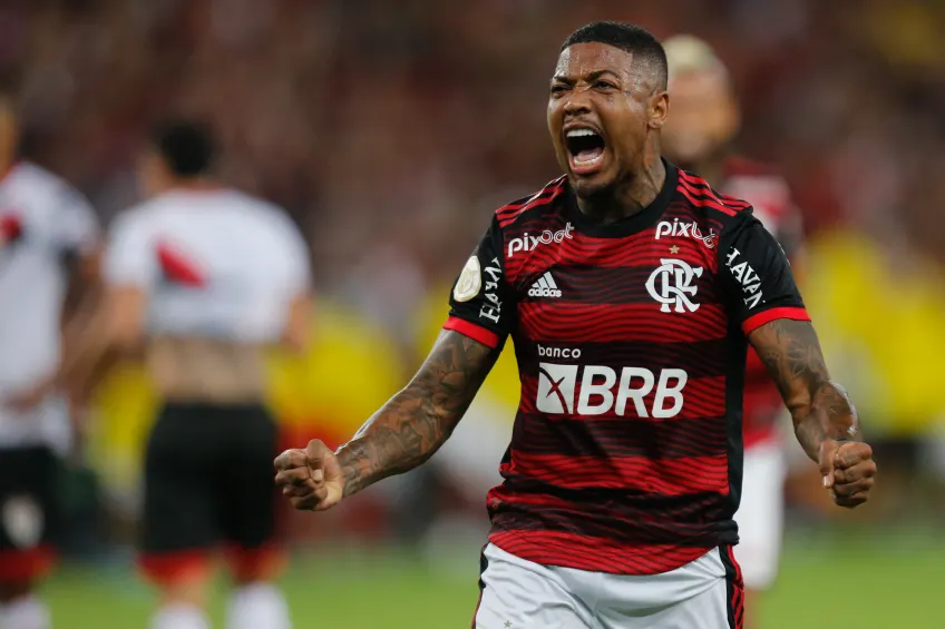 Bahia tenta tirar Marinho do Flamengo