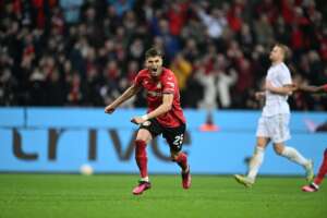 ALEMÃO: Bayern de Munique cede a virada ao Leverkusen e deixa Dortmund na ponta