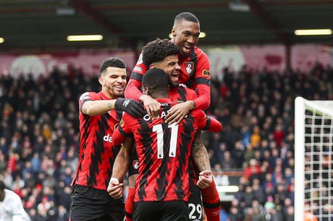 Bournemouth bate Liverpool e freia recuperacao do rival