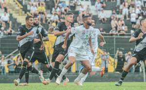 Comercial 1 x 1 Ponte Preta - Jesus brilha e Macaca empata com time alternativo