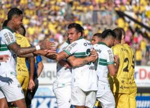 PARANAENSE - Coritiba em busca da virada na volta das quartas