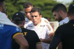 Atacante Eder fala sobre emoção de voltar a marcar pelo Criciúma após 18 anos