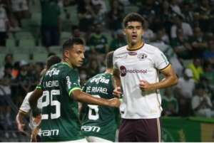 Paulistão: Léo Santos desfalca Ferroviária em jogo decisivo