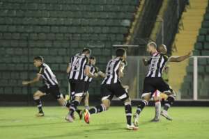 Catarinense: Por fim do tabu como visitante, Nicolas alerta Figueirense 