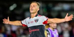 Paulistão: Galoppo rompe ligamento do joelho e deve desfalcar São Paulo por até seis meses