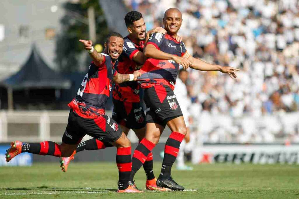 Ituano 3 x 0 Santos – Galo atropela Peixe, classifica e elimina rival do litoral