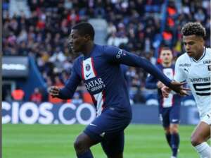 FRANCÊS: PSG perde em casa para o Rennes e é vaiado na presença da modelo Kim Kardashian