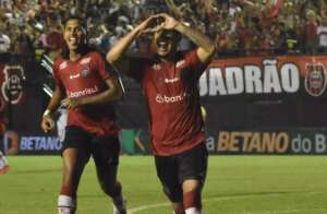 Acabou o sonho na Copa do Brasil. Veja notas da Ponte Preta!