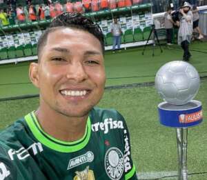 Paulistão: Rony diz que Palmeiras 'soube sofrer' contra o São Bernardo e parabeniza Tabata