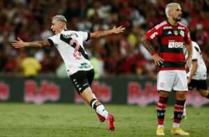 Flamengo 0 x 1 Vasco - Cai último invicto e campeão só no Fla-Flu