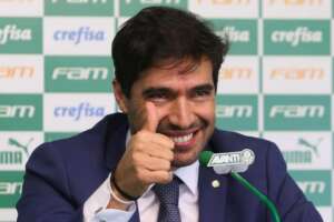 Abel exalta jogadores pela ótima campanha do Palmeiras no Paulistão
