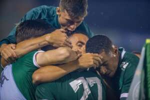 Guarani 2 x 1 Portuguesa - Bugre avança na Taça Independência