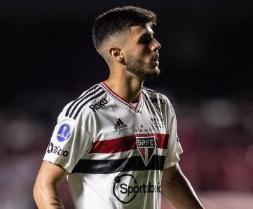 Quem é Beraldo, zagueiro do São Paulo, filho de jogador e 'dinheiro em caixa' para o clube 2 são paulo beraldo