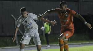 Camboriú-SC 1 x 0 Manaus-AM - Homem-Pedra mata Gavião e faz história na Copa do Brasil
