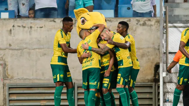 Cuiabá se aproxima de vaga na final da Copa Verde (Foto: ASCOM Cuiabá EC)