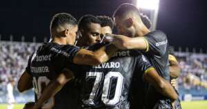 Ceará 3 x 1 Atlético-BA - Vozão termina líder do Grupo B e pega o Sergipe nas quartas