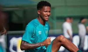 Catarinense: Rodrigo Freitas pede Chapecoense 'bem mais ligada' nas quartas