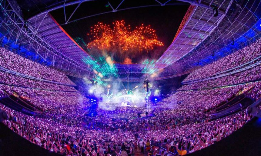 Coldplay fecha turnê no Brasil e movimenta cofres de São Paulo, Botafogo e Coritiba