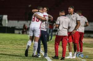 Pernambucano: Dado Cavalcanti leva o Náutico ao nono jogo de invencibilidade