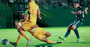 Goiás 1 x 0 Brasiliense - Esmeraldino pega o Cuiabá na semi da Copa Verde