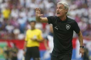 Resende x Botafogo - Fogão quer reação e G-4 no Carioca