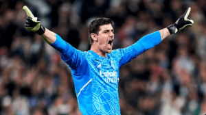 Liga dos Campeões: Benzema decide e Real Madrid despacha Liverpool nas oitavas