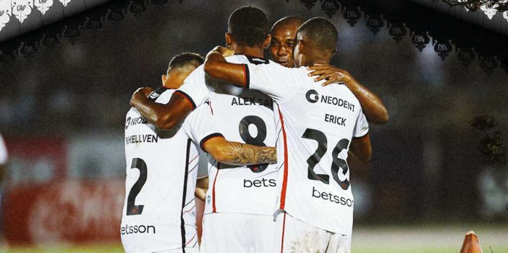 PARANAENSE: Athletico garante vantagem para jogo da volta