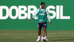 Como o acompanhamento psicológico pode ajudar jogadores recém-lançados da base