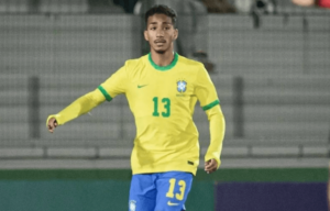 Mineiro: Jovem lateral do América é elogiado por companheiros