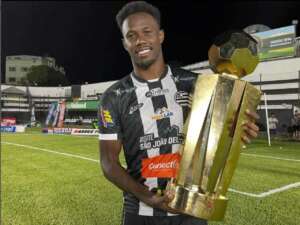 Vasco negocia com David Braga, destaque do Athletic-MG