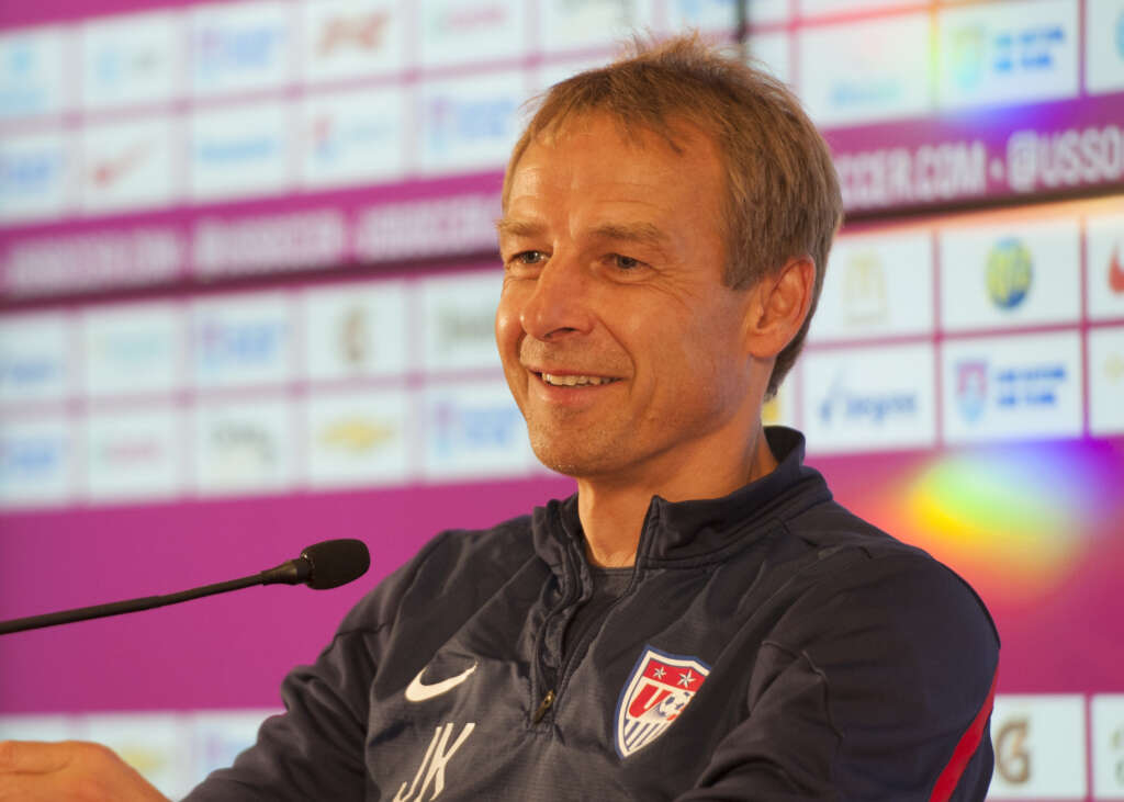 Klinsmann assume Coreia do Sul projetando semifinal da Copa e o título da Ásia