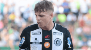 Alagoano: Lázaro comemora chegada à final e ressalta união do elenco do ASA