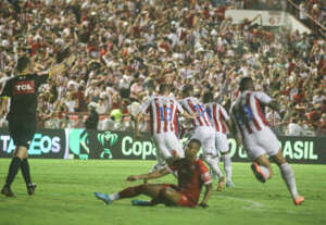 Náutico-PE 2 x 1 Vila Nova-GO - Timbu marca no fim e garante vaga heroica