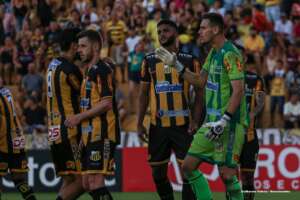 Paulista A2: Lateral do Novorizontino comemora classificação: 